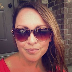 Meet your Posher, Ryann